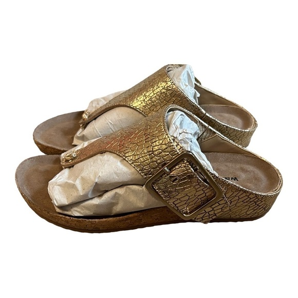 Walking Cradle Phoebe Sandal: Gold Metallic Crackle Leather/Cork Bottom - Picture 7 of 13